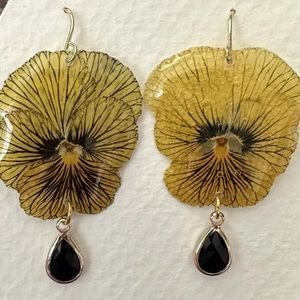 Real flower pressed earrings